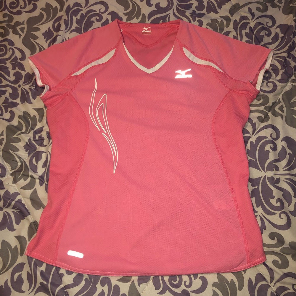 NWOT Mizuno Pink Fitness Shirt, M